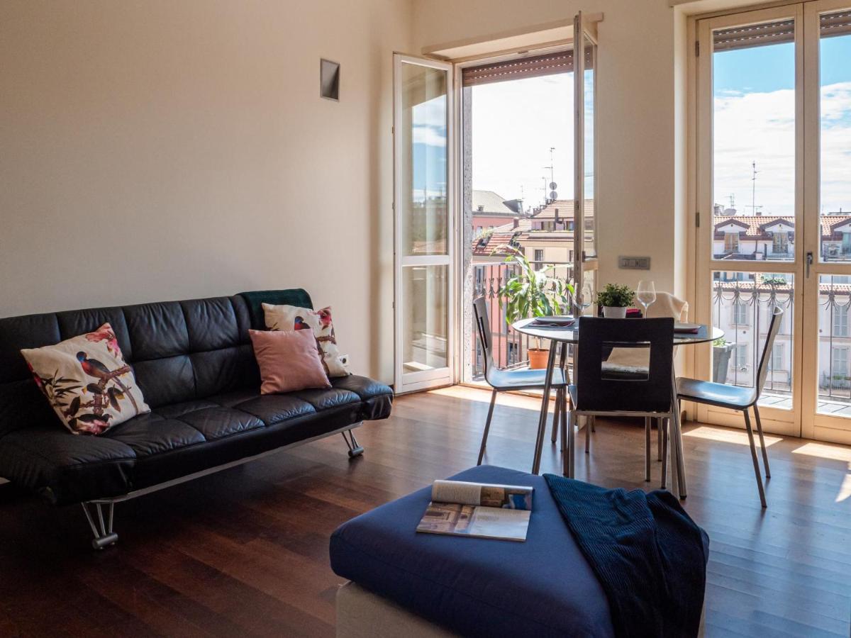 The Best Rent - Bright Two Rooms Apartment Near Cattolica University Milano Eksteriør bilde